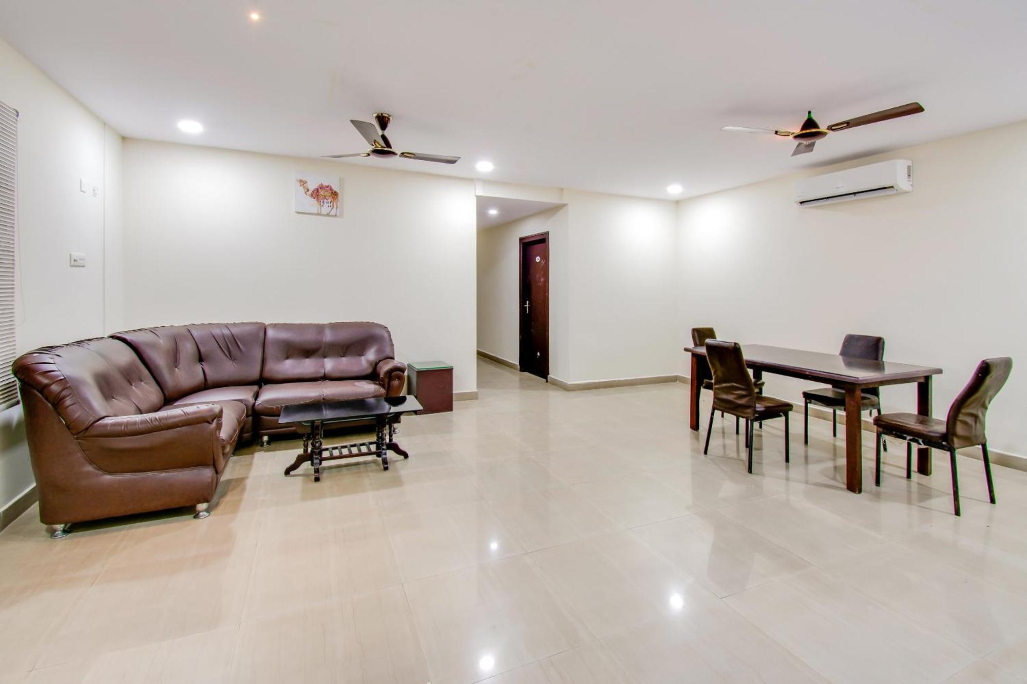 Oyo Akshaya Inn Vijayawāda Exteriér fotografie